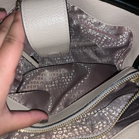 Kate Spade Purse - Picture 2 of 7